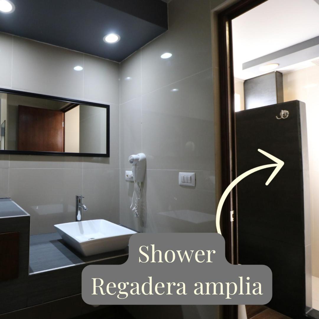 Hotel Eiffel Ensenada Zewnętrze zdjęcie