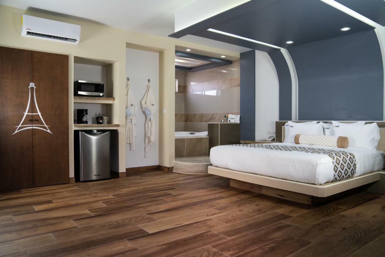 Hotel Eiffel Ensenada Zewnętrze zdjęcie