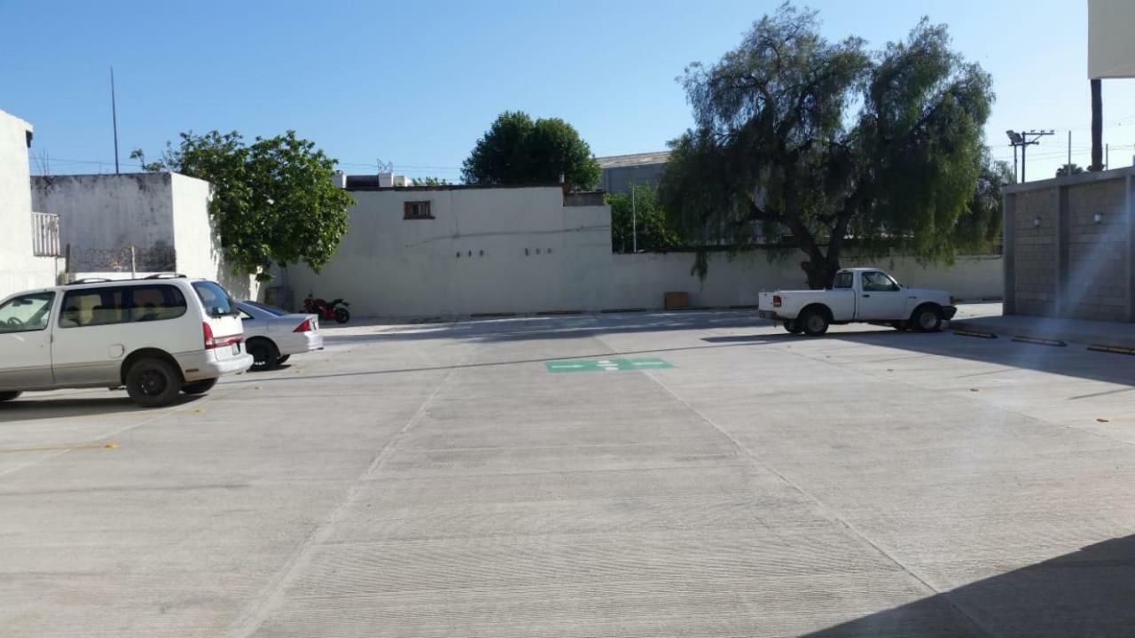 Hotel Eiffel Ensenada Zewnętrze zdjęcie